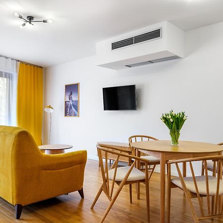 Modern Central Apartment W. Parking By Tyzenhauz Krasków Εξωτερικό φωτογραφία